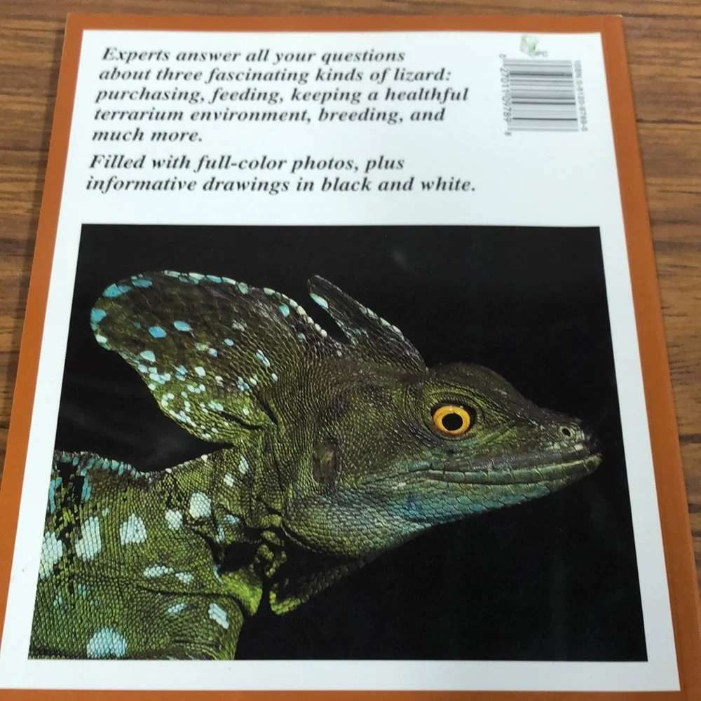 Anoles, Basilisks, and Water Dragons Book